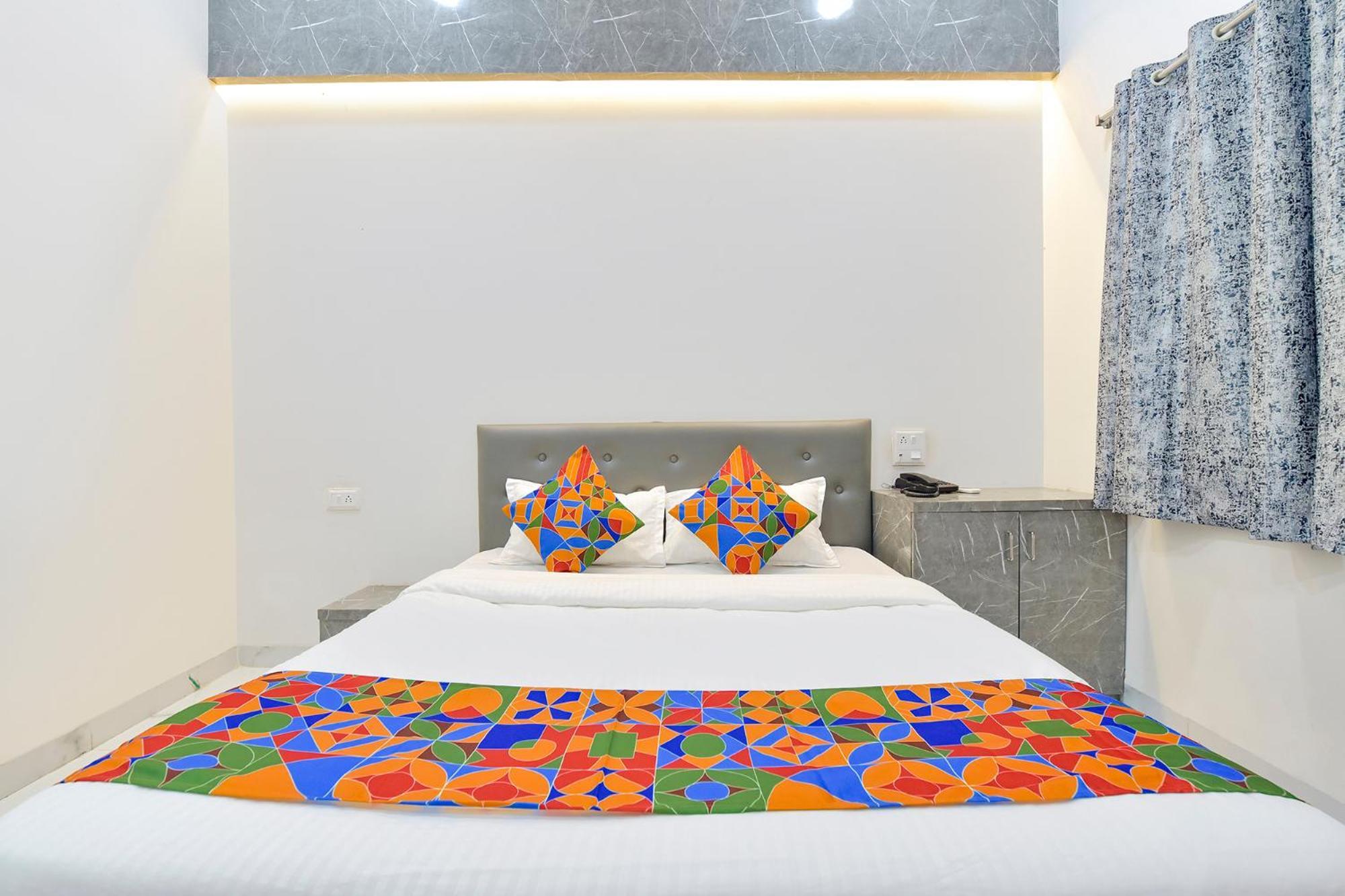 Fabhotel Grand Embassy Indore Bagian luar foto
